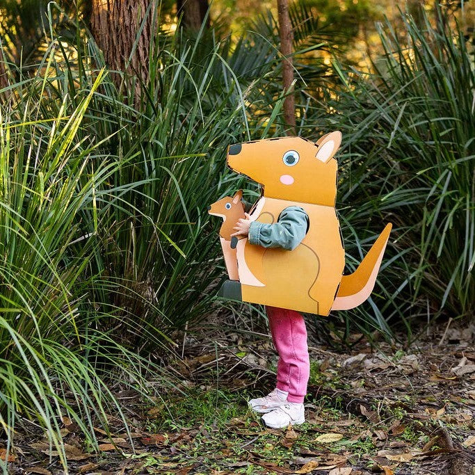 PAPER POPS - MILA THE KANGAROO CARDBOARD COSTUME