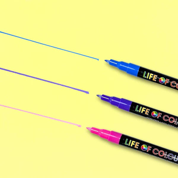 LIFE OF COLOUR - CLASSIC COLOUR ACRYLIC PAINT PENS: 12 PACK