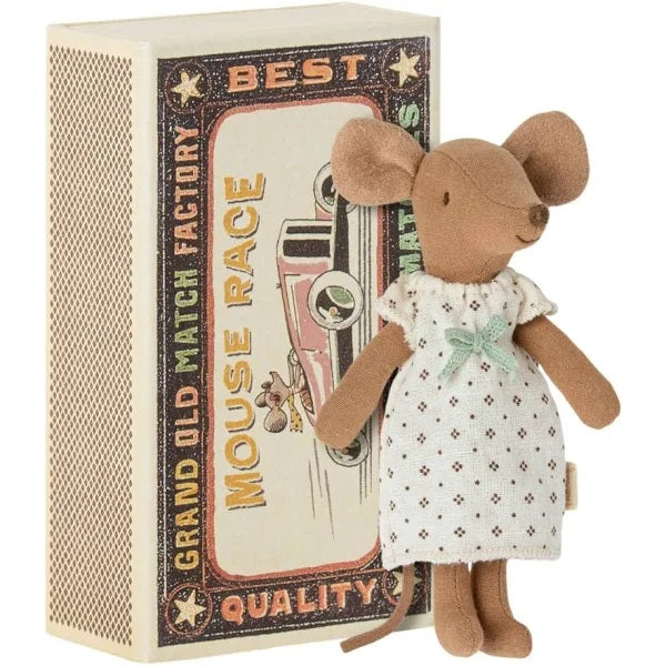 MAILEG - MOUSE: BIG SISTER BROWN IN BOX   