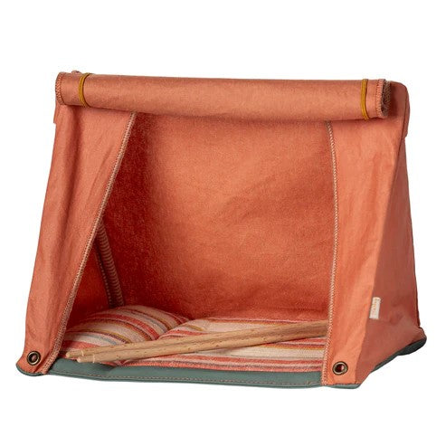 MAILEG - MOUSE: HAPPY CAMPER TENT 2025 