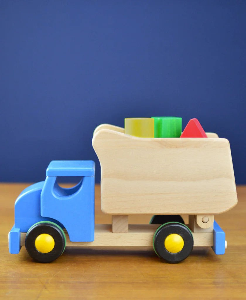 BAJO - WOODEN TIP TRUCK WITH SORTER 