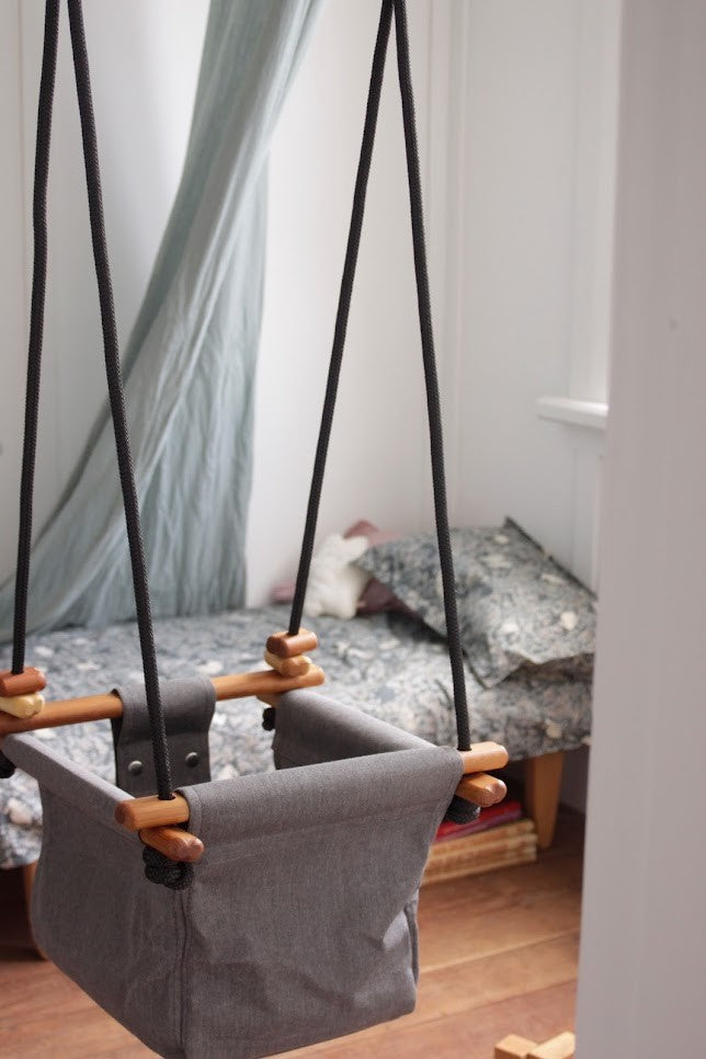 SOLVEJ - BABY TODDLER SWING: SMOKE GREY 