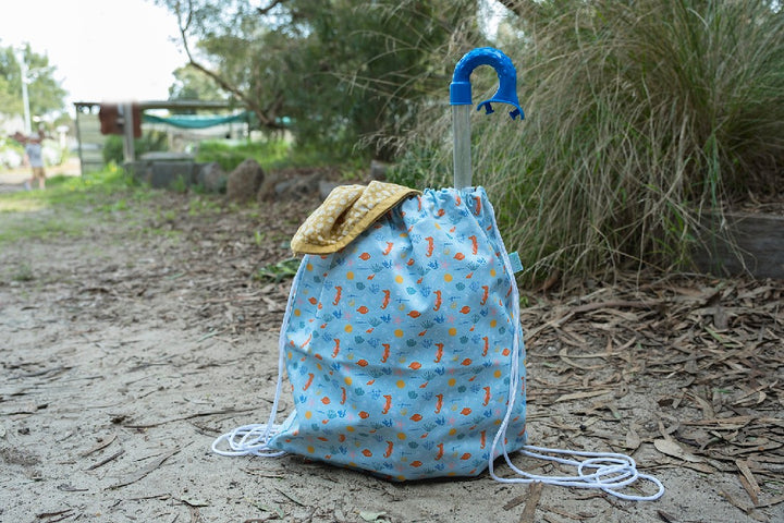 ACORN KIDS - TROPICAL REEF SWIM BAG: AQUA/MULTI