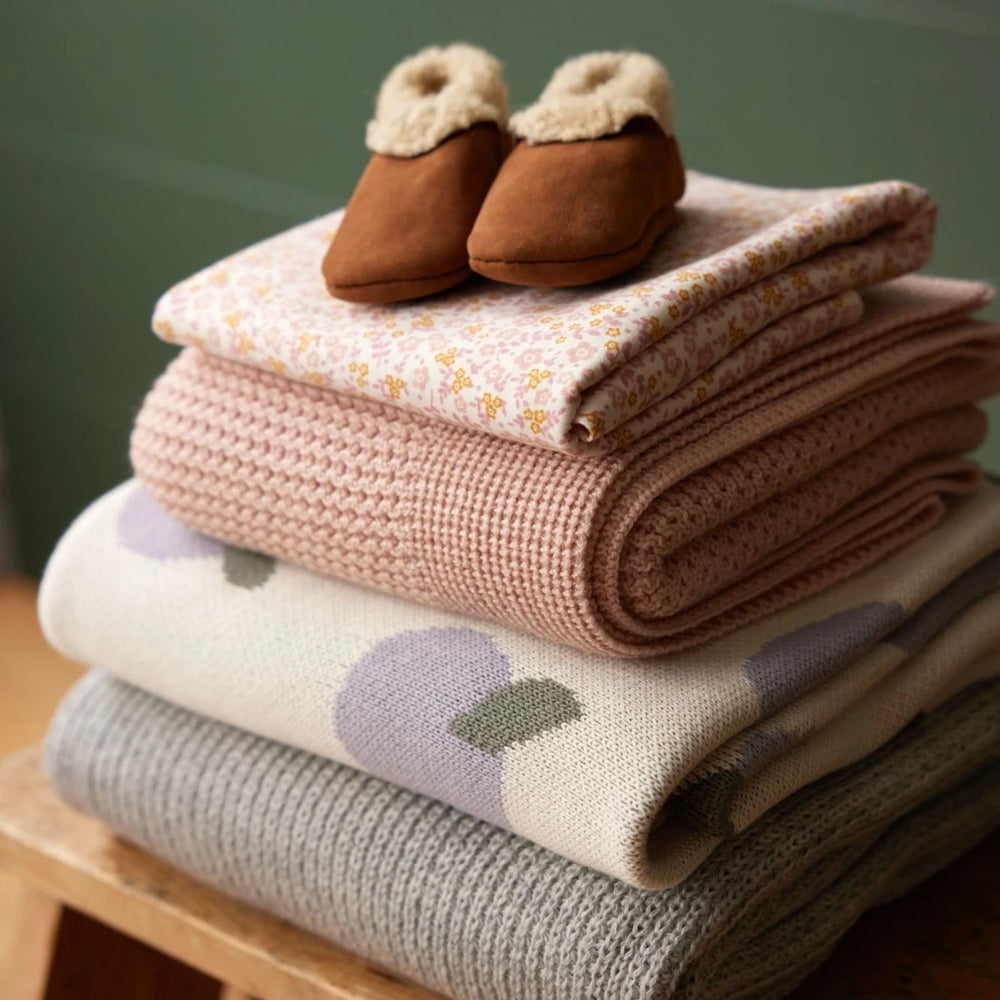 NATURE BABY - MERINO KNIT COT BLANKET: LIGHT GREY MARL 