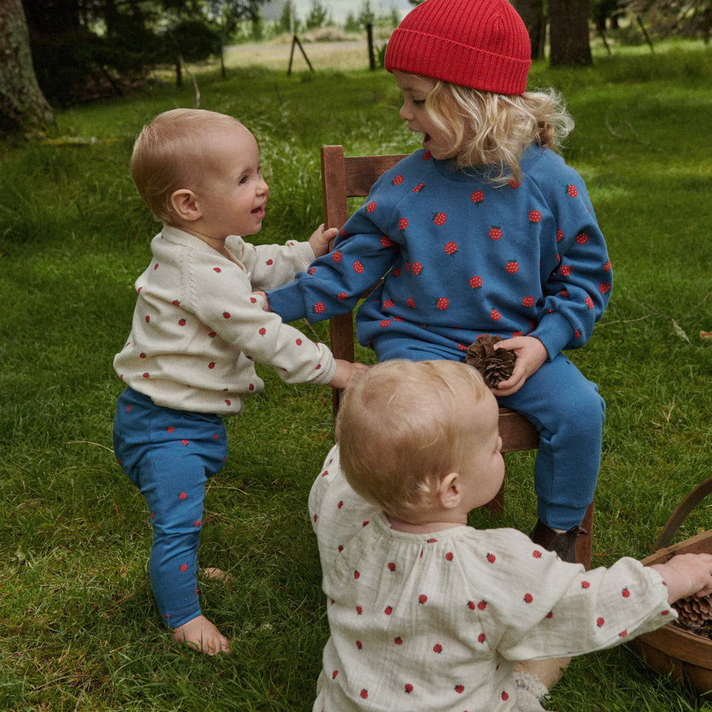 NATURE BABY - FOREST BEANIE: RED [sz:SML]