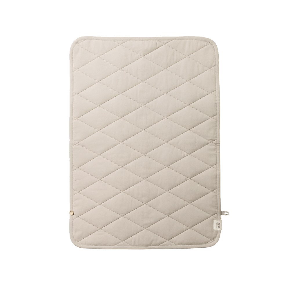 NATURE BABY - QUILTED CHANGE MAT: FEATHER 