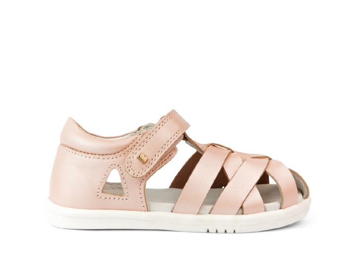 BOBUX - I WALK TROPICANA II SANDAL: SEASHELL SHIMMER